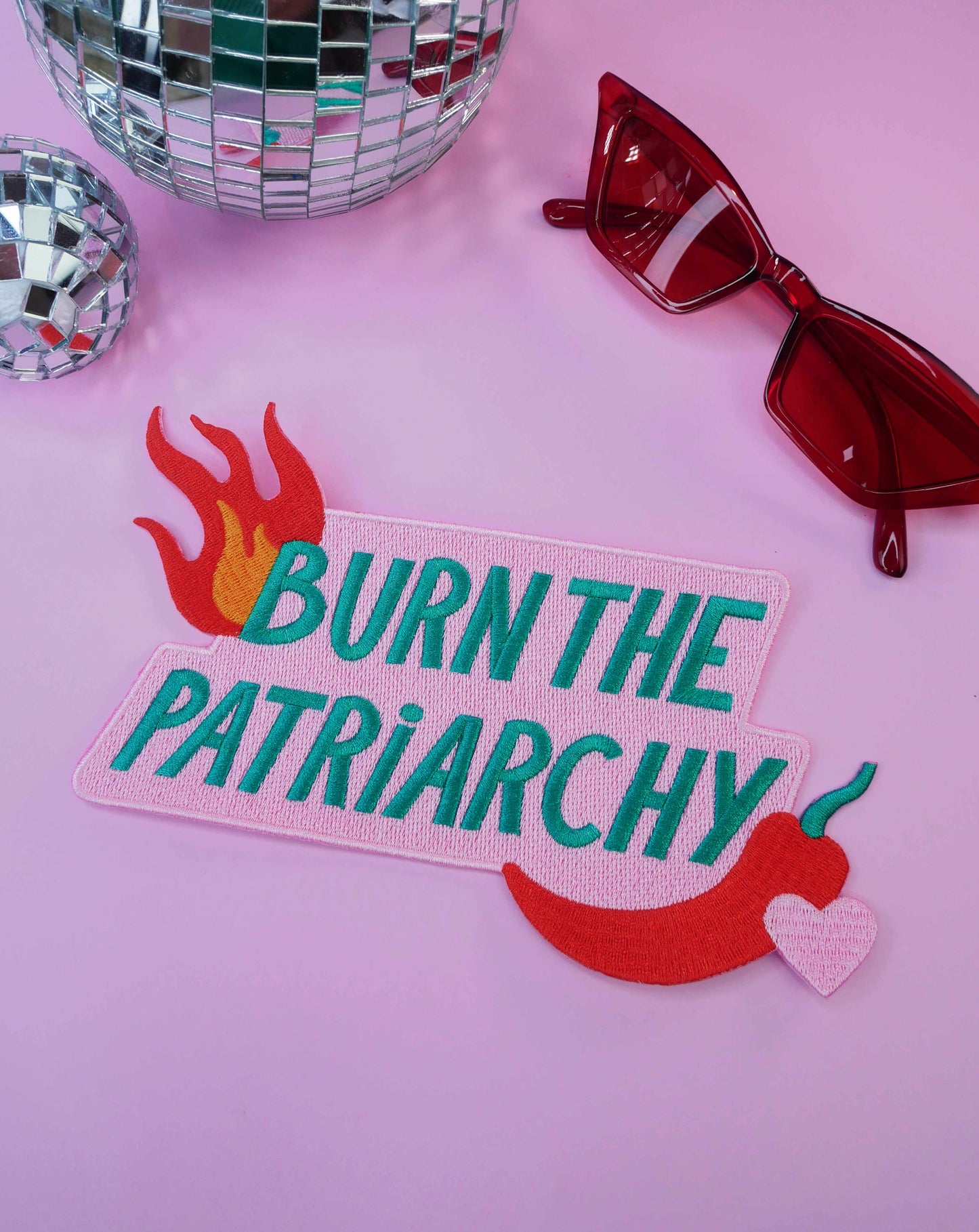 MALICIEUSE - Patch Thermocollant Burn the Patriarchy XL