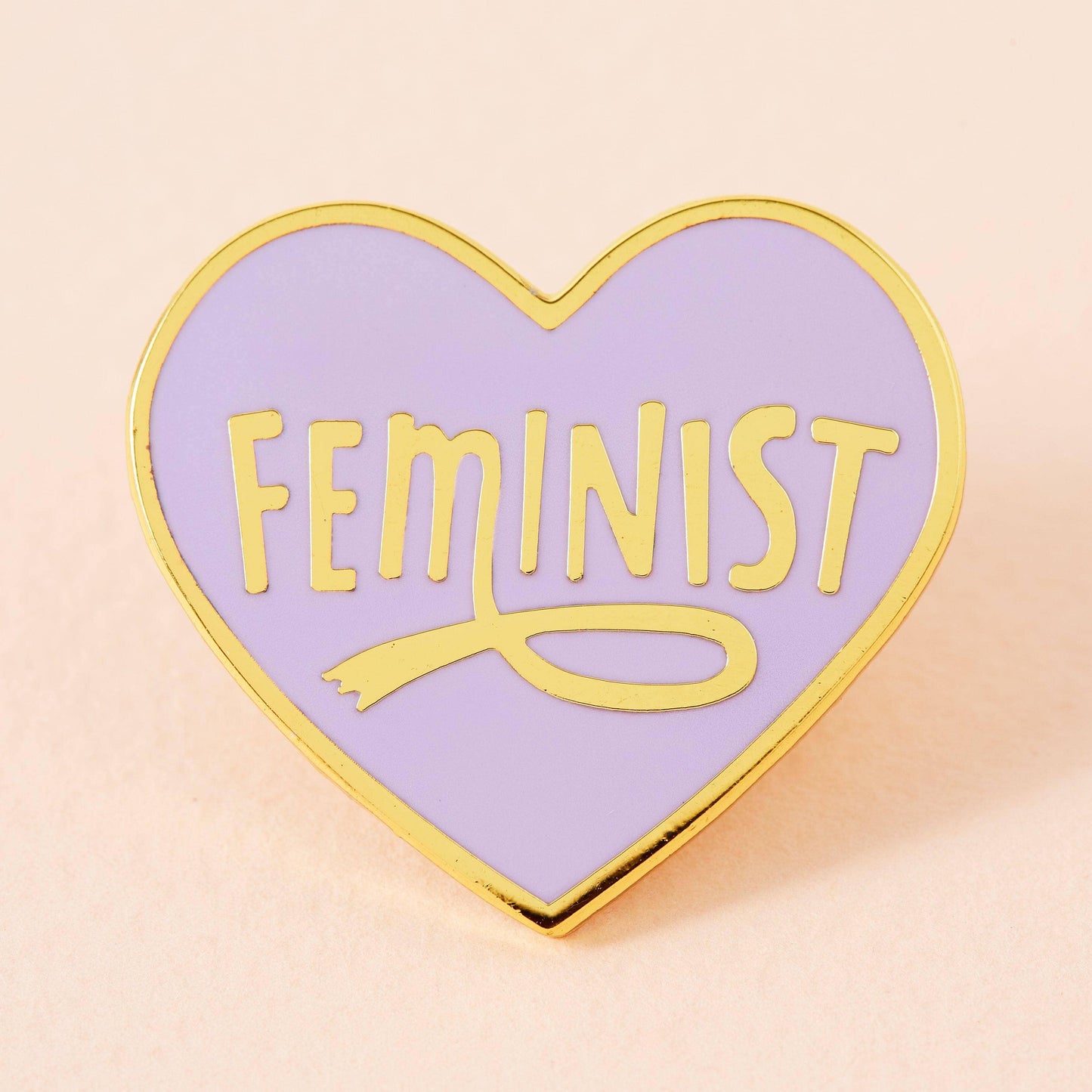 Punky Pins - Broche en émail lilas Feminist Heart - Édition limitée