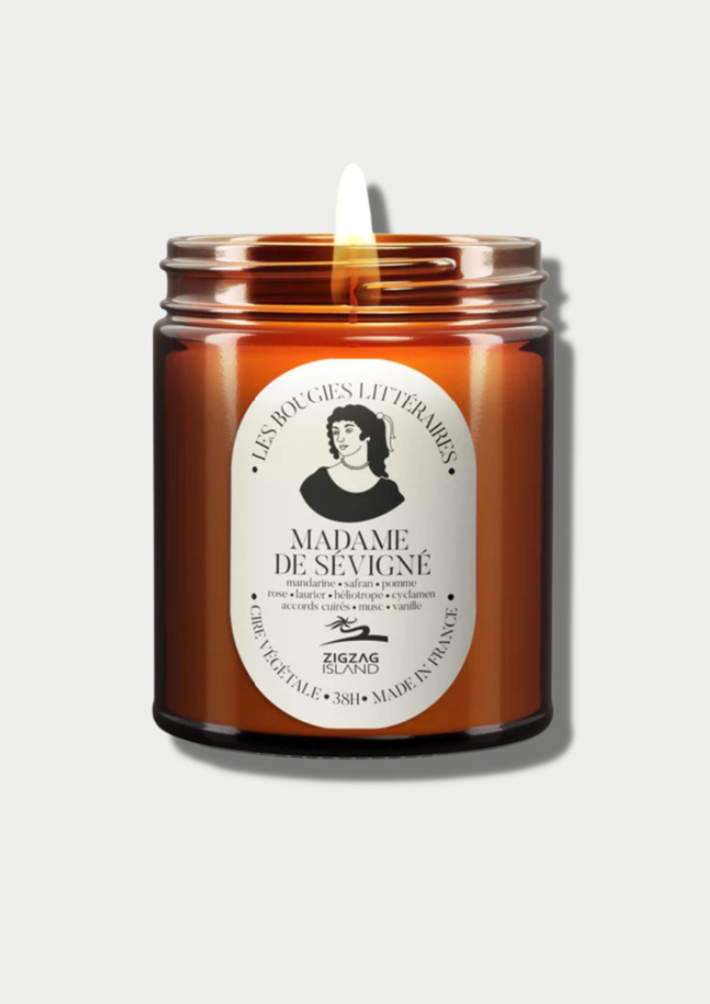 Zigzag Island - Bougie végétale "Madame de Sévigné" en pot d'apothicaire