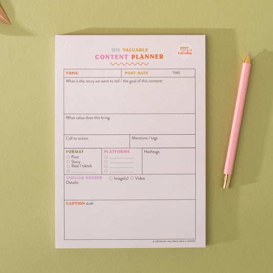 Good Tuesday (Once Upon a Tuesday) - Carnet de planification de contenu pour réseaux sociaux | A5 | Coloré
